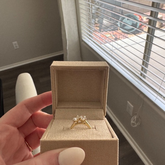 Natural Diamond Toi et Moi Engagement Ring - Picture 5 of 7